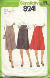 8241  Simplicity 1977 TOPSTITCH BUTTONS OR NOT A-SKIRTS PATTERN 12 cut